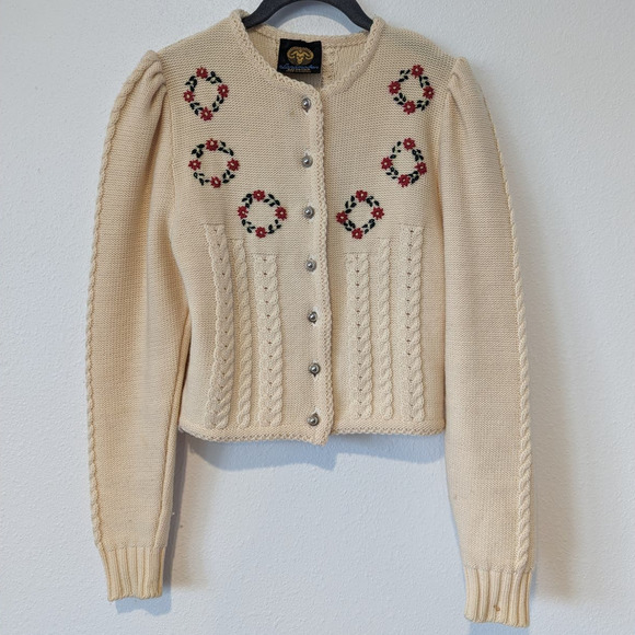 Lanamoden Salzburg Jackets & Blazers - Vintage Christmas Sweater Lanamoden Salzburg Germany Holiday Jacket Womens